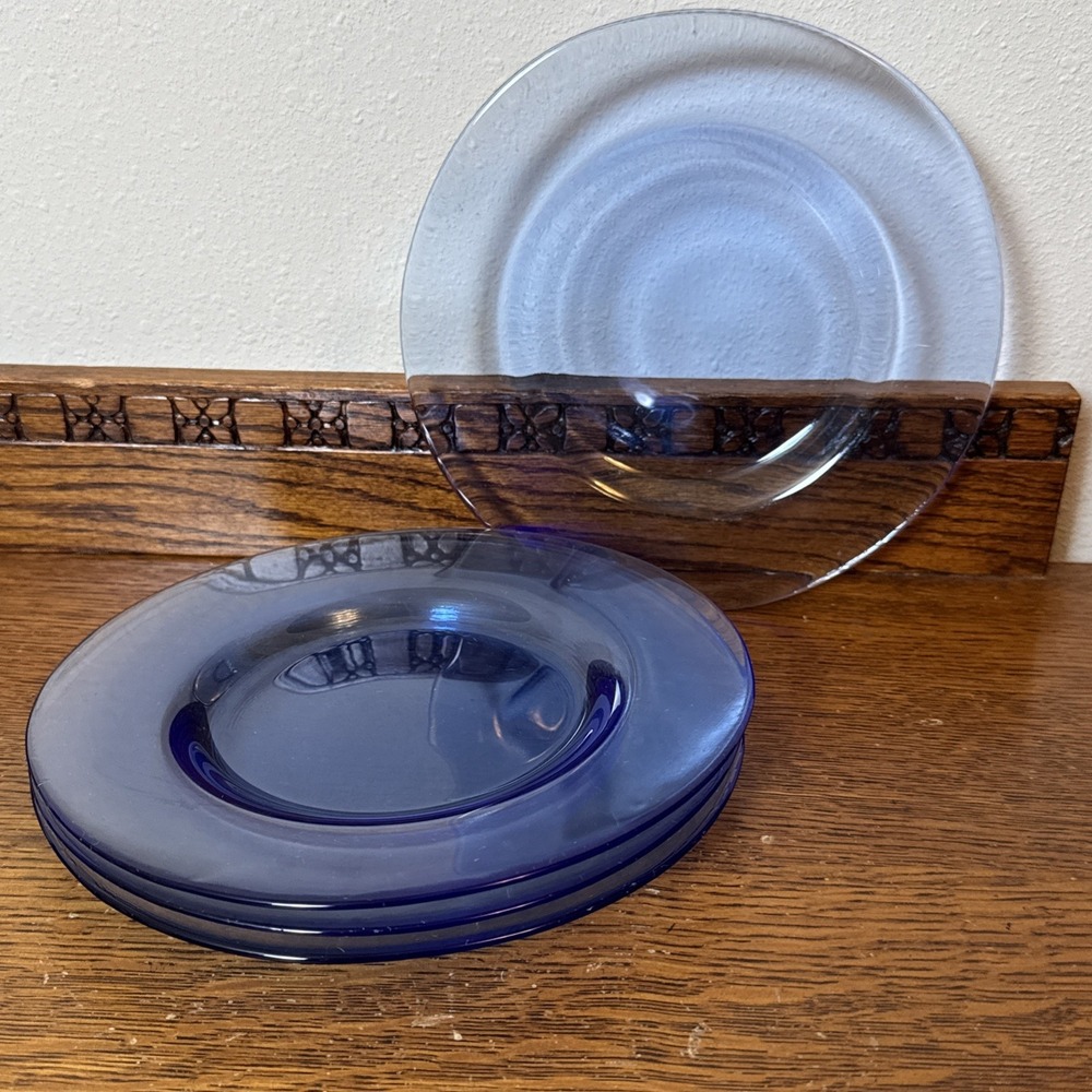 Set of 4 Light Blue Glass Salad Plates – 8.5" Round